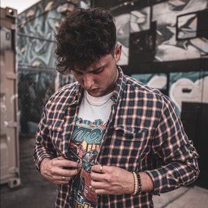 Meet your Posher, Carlo